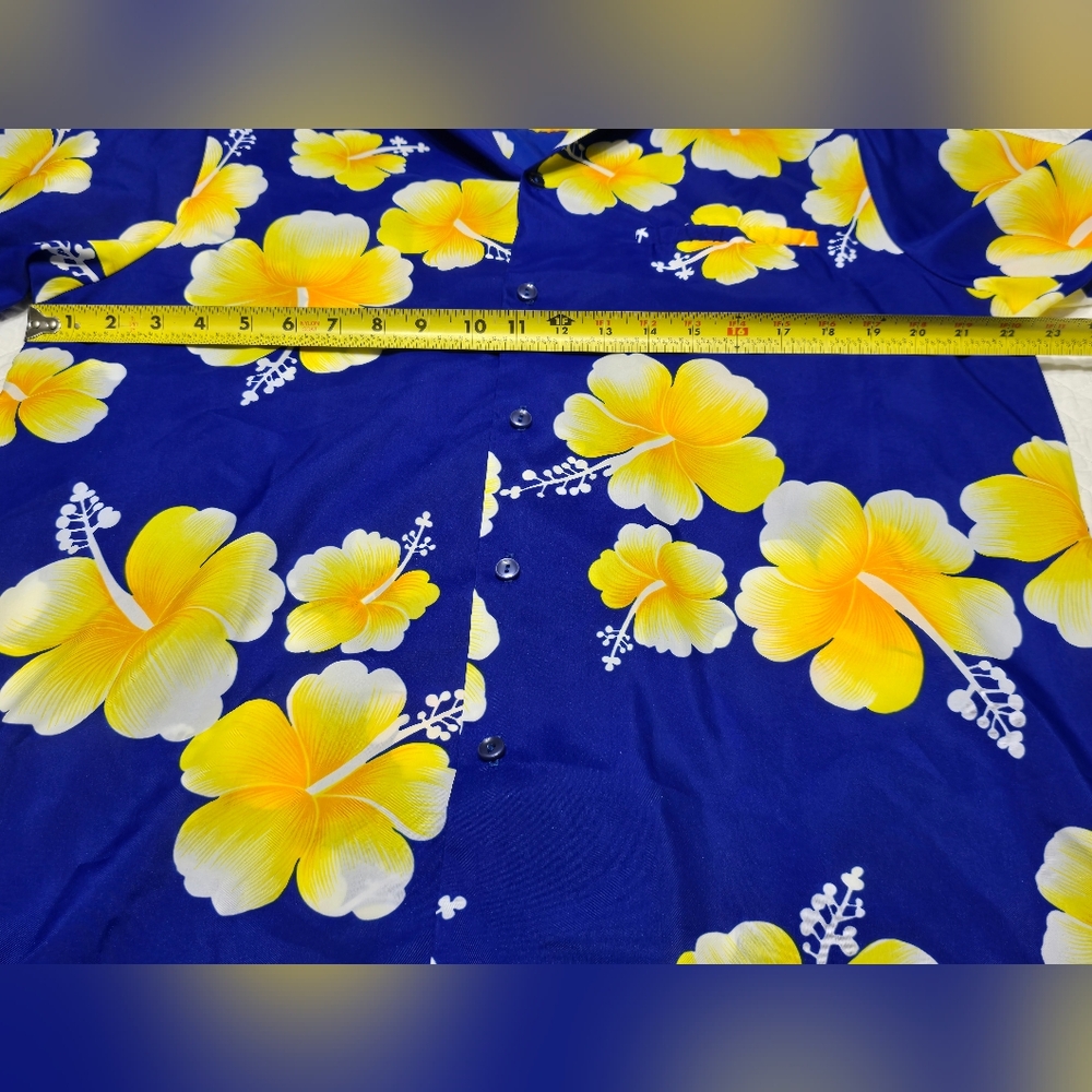 HILO HATTIE Vintage Hawaiian Button-up Shirt Men's Size Large - Picture 6 of 6